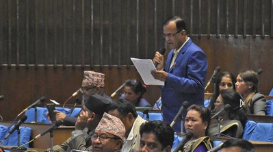 सहकारी ठगीमा डीपी अर्याल र कविन्द्र बुर्लाकोटी समेत आरोपित रहेको कांग्रेसको दाबी