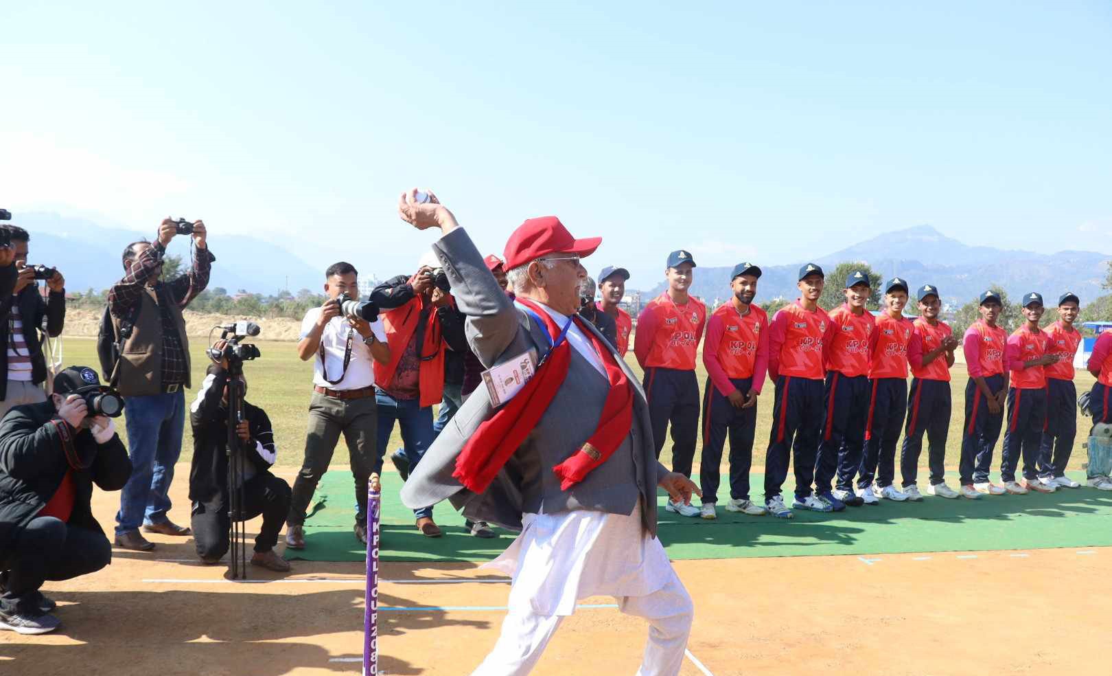 पोखरामा केपी ओली कप क्रिकेट प्रतियोगिता सुरु